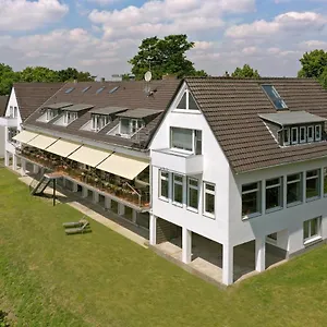 https://hotel-faehrhaus.dusseldorf-hotel.net